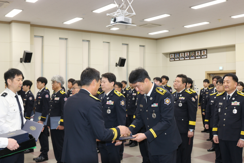 260107, 강원고성소방서 인사발령에 따른 임용장 수여식 개최 (10).jpg