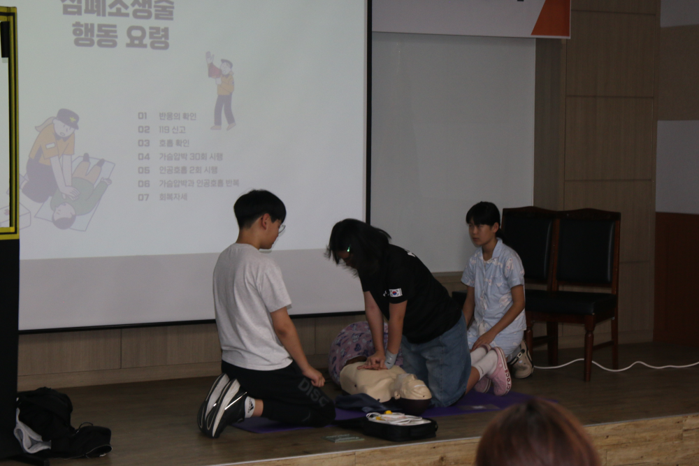 4.15. 시연회2.JPG