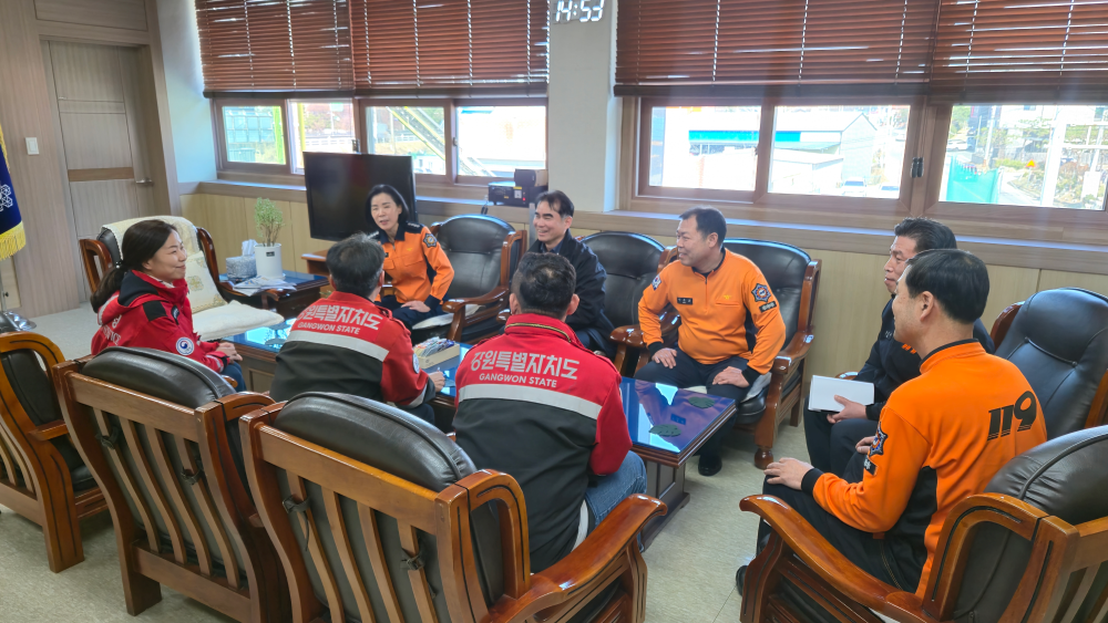 25.4.3.홍천소방서, 봄철 산림화재 대비 유관기관 간담회 실시2.jpg