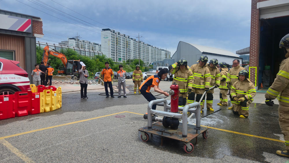 25.6.24.홍천소방서, 홍천군의회 소방업무 현장 설명회3.jpg