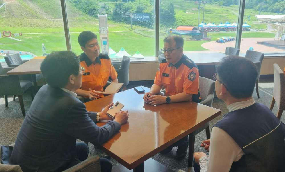 사본 -서장님 웰리힐리파크 방문1.jpg