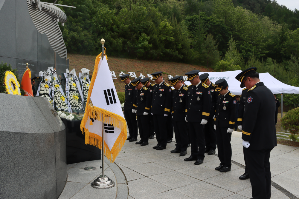 사본 -강원 순직소방인 추모식1.jpg