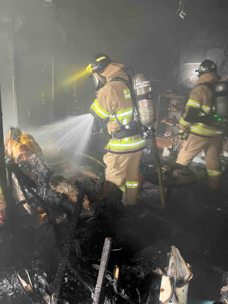 6.7. 1707 강릉 연곡면 주택화재 현장활동 사진.jpg