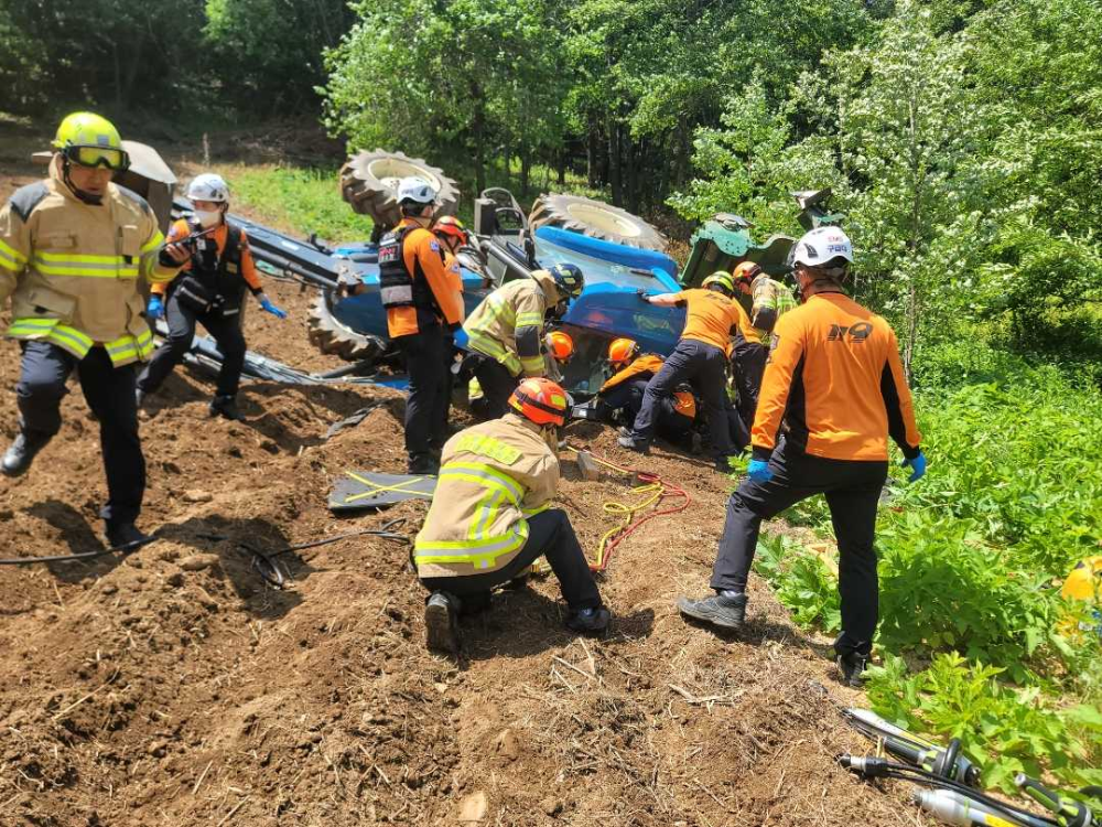 트랙터 전도2.jpg