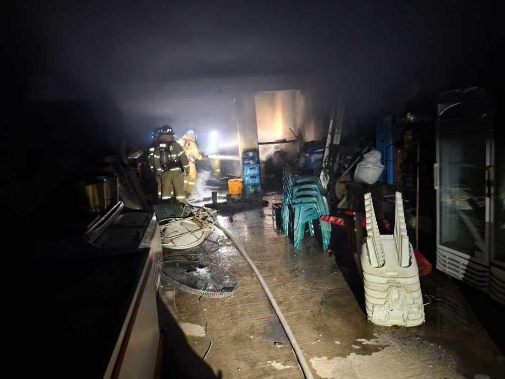 2117 횡성 둔내면 삽교리 주택 지하 창고 화재 소방활동 사진.jpg