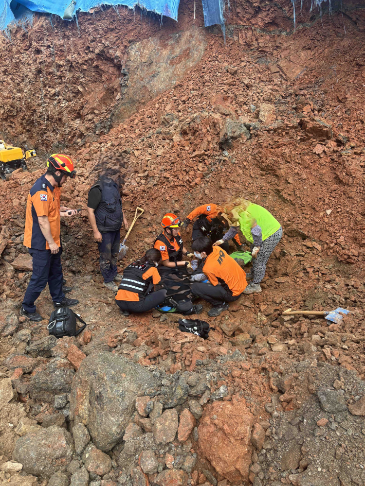 고1032 )평창 매몰 사고.jpg