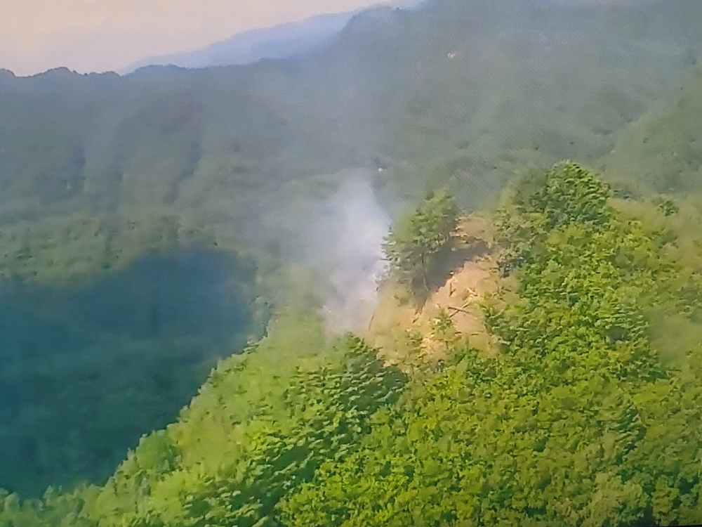 0939 삼척 삿갓봉 산림화재.jpg