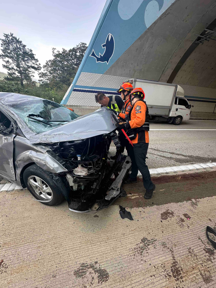 0730 양양 서면 서울양양고속도로(양양방향) 교통사고 활동사진.jpg
