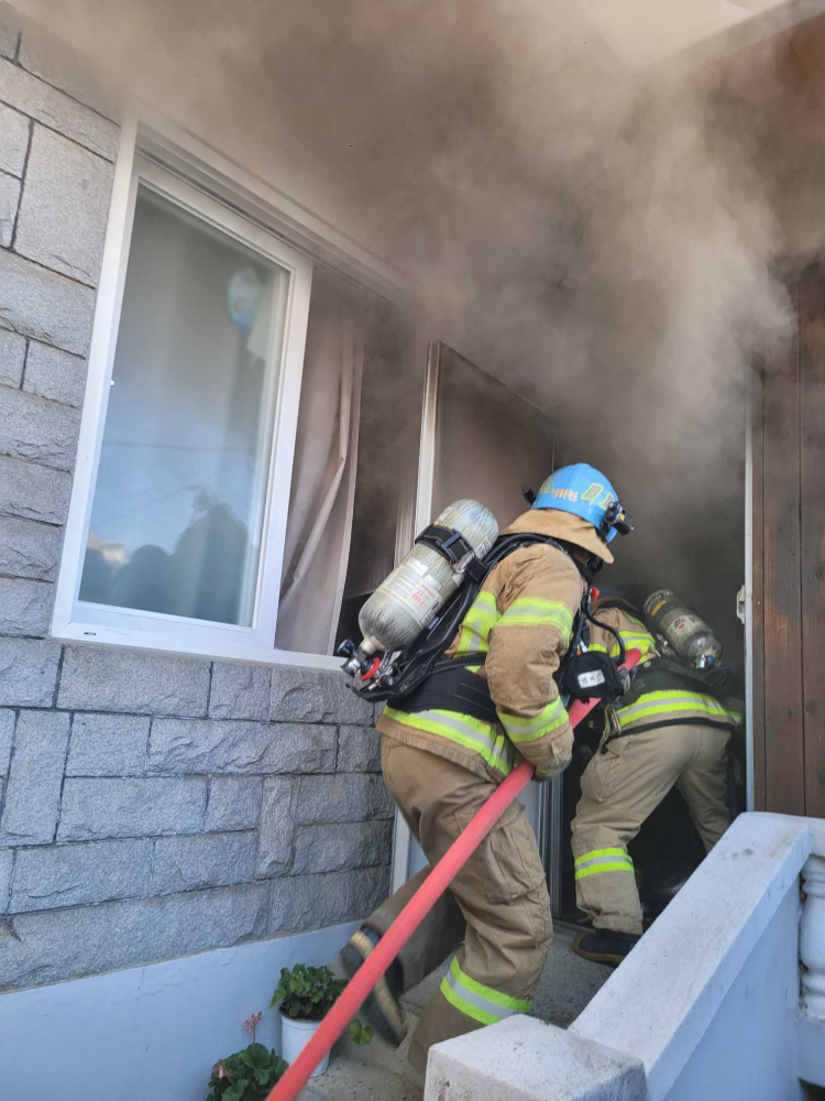 1601 원주 개운동 주택화재.jpg