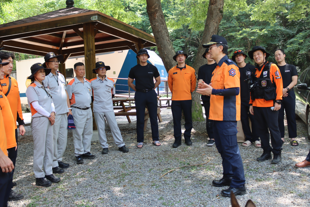 수색직원 격려.JPG