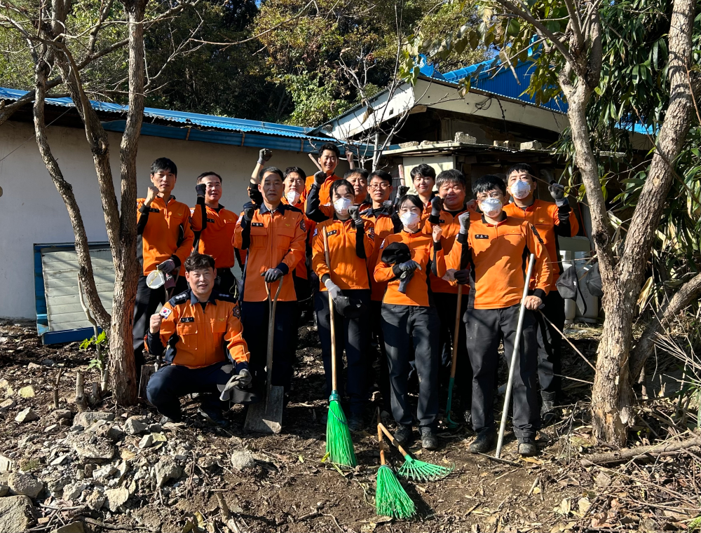 폐기물처리 봉사활동1.jpg