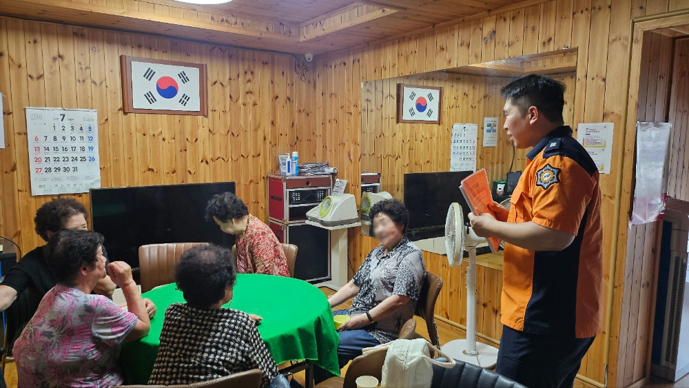 [0.5k]07.15)폭염 대비 어르신 대상 교육1.jpg
