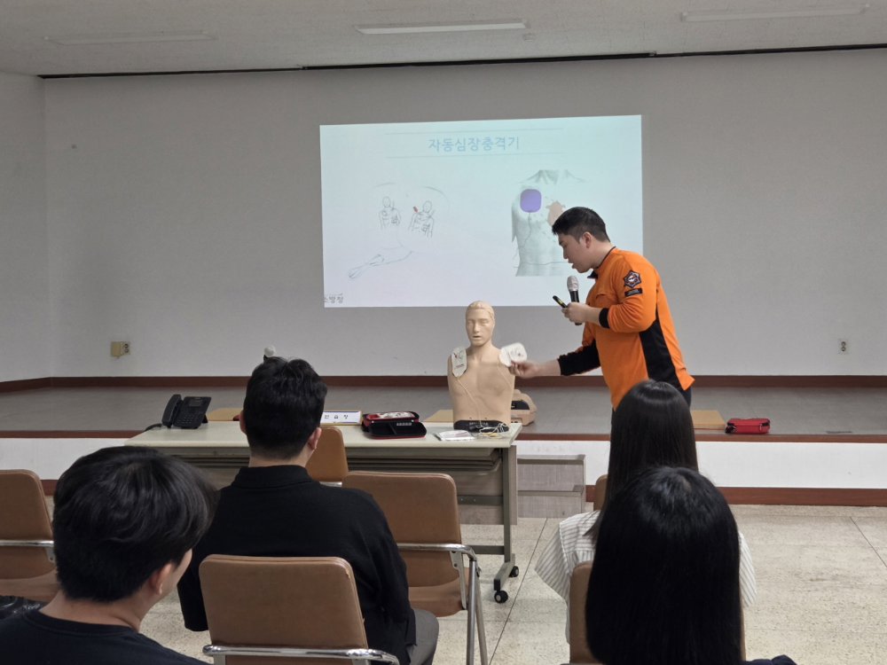 [0.5k]08.13.) 경찰서 교육2.jpg