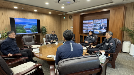 안전한 전력 공급을 위한 화천댐 화재 예방 현장 점검