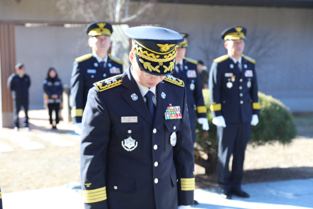 강원소방, 2026년 새해 순직 소방공무원 추모식 거행